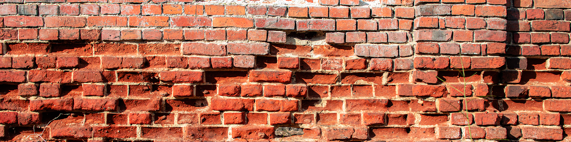 Spalled Bricks: What spalling does to brickwork, when it is serious and when it needs to be replaced. A guide from SAM Conveyancing