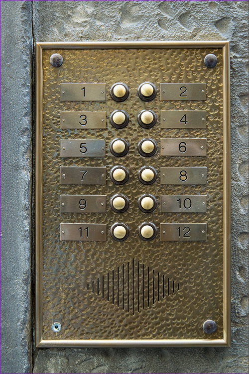 Period-Conversion-Flats-Lots-of-Doorbells